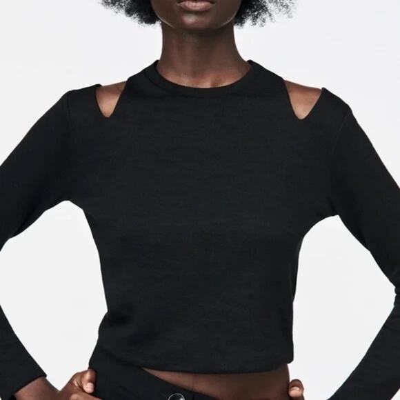 Zara Black Cutout Long Sleeve Knit Top, Size Medium, KB375 - Picture 1 of 5